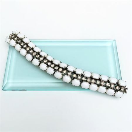 Picture for category Bracelets
