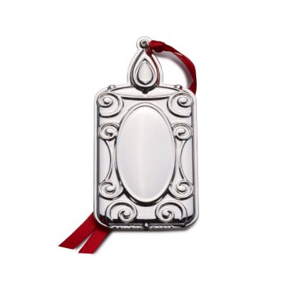 Picture of Wallace 2025 Engravable "Candle" Ornament, Silverplate, 13th Edition 