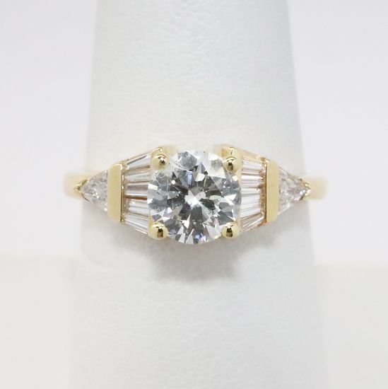 Picture of 14k Yellow Gold 1CT Round Brilliant Diamond Engagement Ring 
