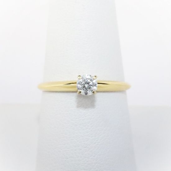 Picture of Vintage 14k Yellow Gold & Round Brilliant Cut Diamond Solitaire Engagement Ring