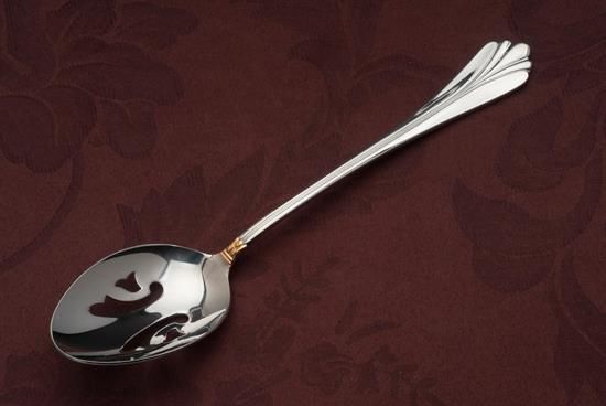 Picture of Pierced Tableserv.spn
