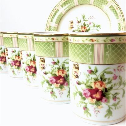 Picture of Dinner Plates