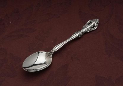 Picture of New Place Spoons