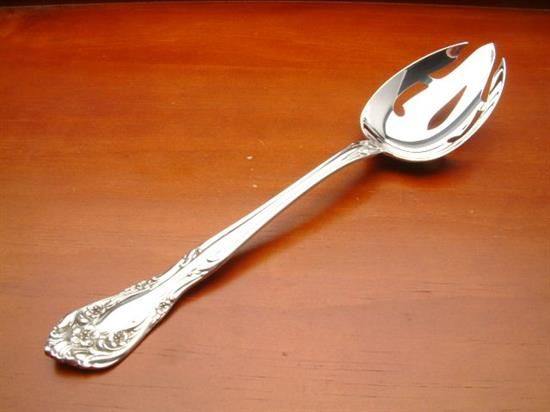 Picture of Pierced Tableserv.spn