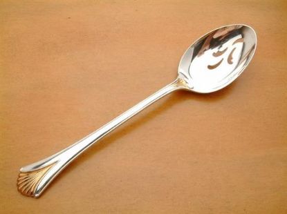 Picture of Pierced Tableserv.spn