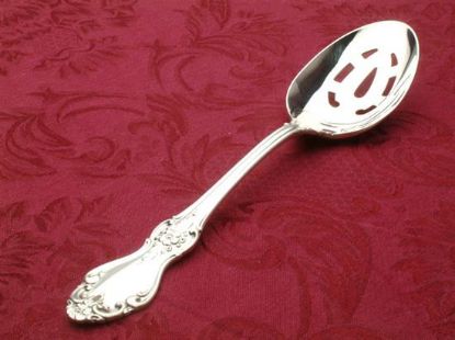 Picture of Pierced Tableserv.spn