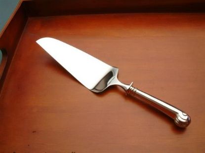 Picture of New Pie/cake Server