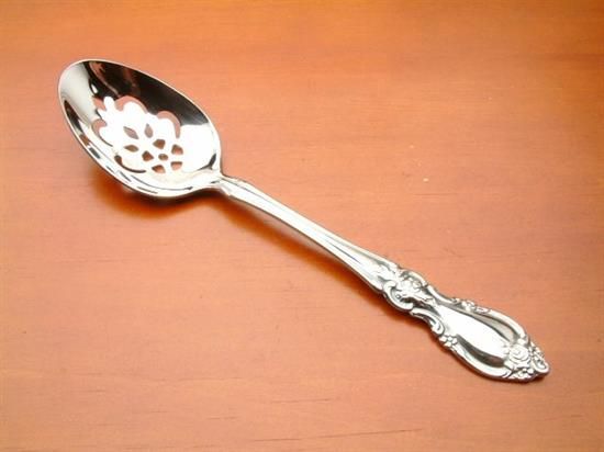 Picture of New Pierced Tablespoon