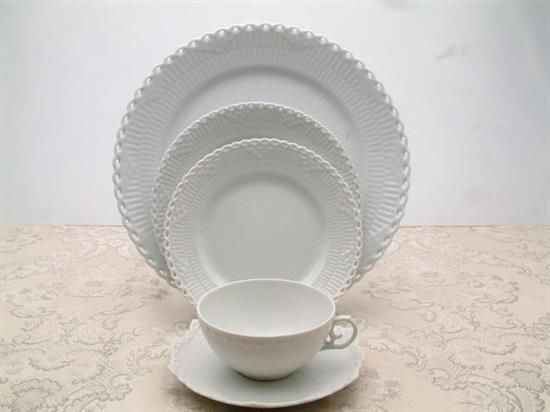 Picture of New 20pc. Service Of 4