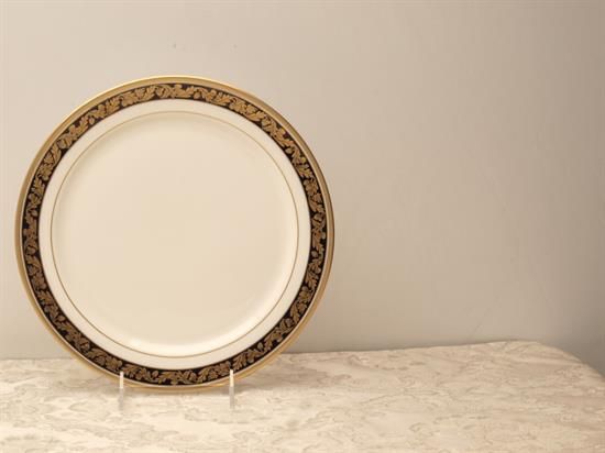 Picture of Dinner Plates