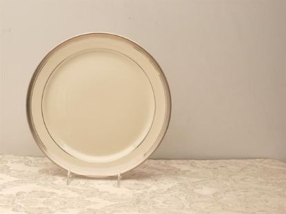 Picture of Dinner Plates