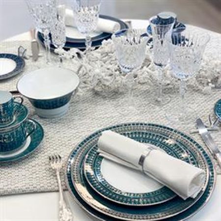 Picture for pattern Tiara, Bleu Paon Platine