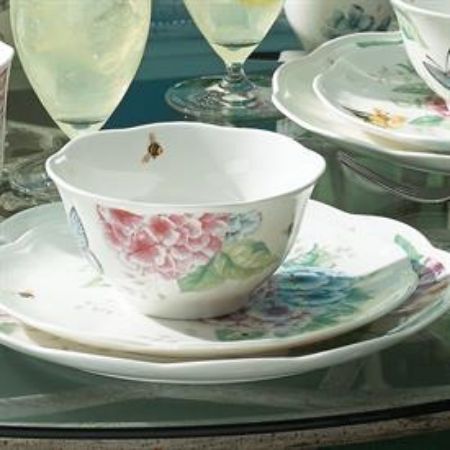 Picture for pattern Butterfly Meadow, Hydrangea