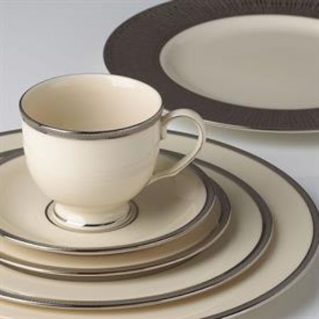 Picture for pattern Tuxedo Platinum