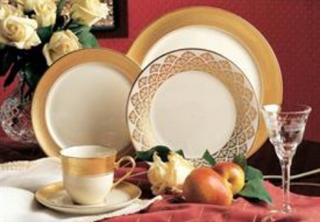 Picture for pattern Centennial White