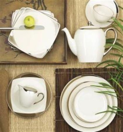 Picture for pattern Crescent White