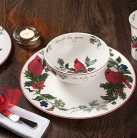 Picture for pattern Holly Cardinal