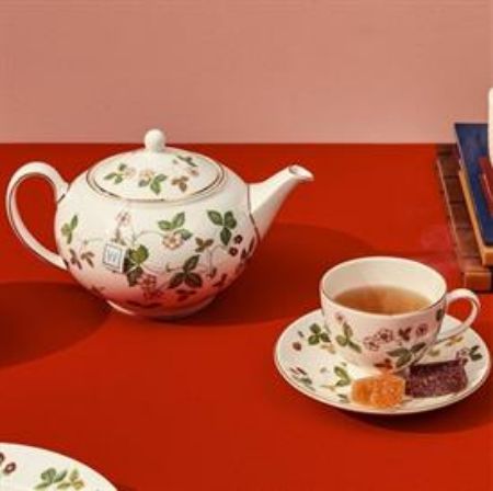 Picture for pattern Wild Strawberry